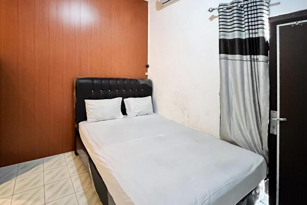 Kostel 99 Pangkal Pinang Redpartner Hotel Екстериор снимка